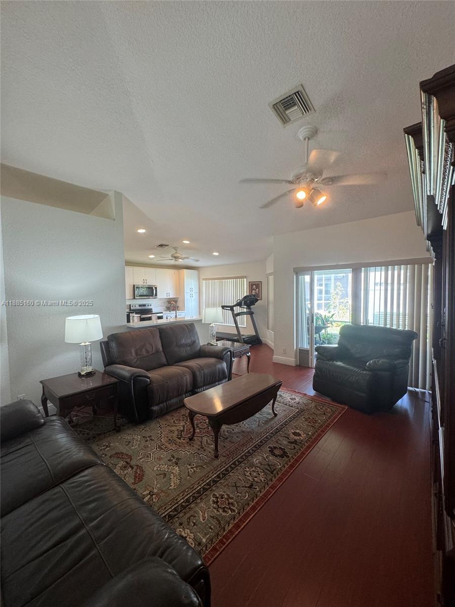 BOCA CHASE TR 9 D - Residential