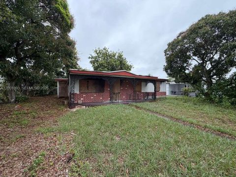 15771 NW 17th Pl Miami Gardens FL 33054