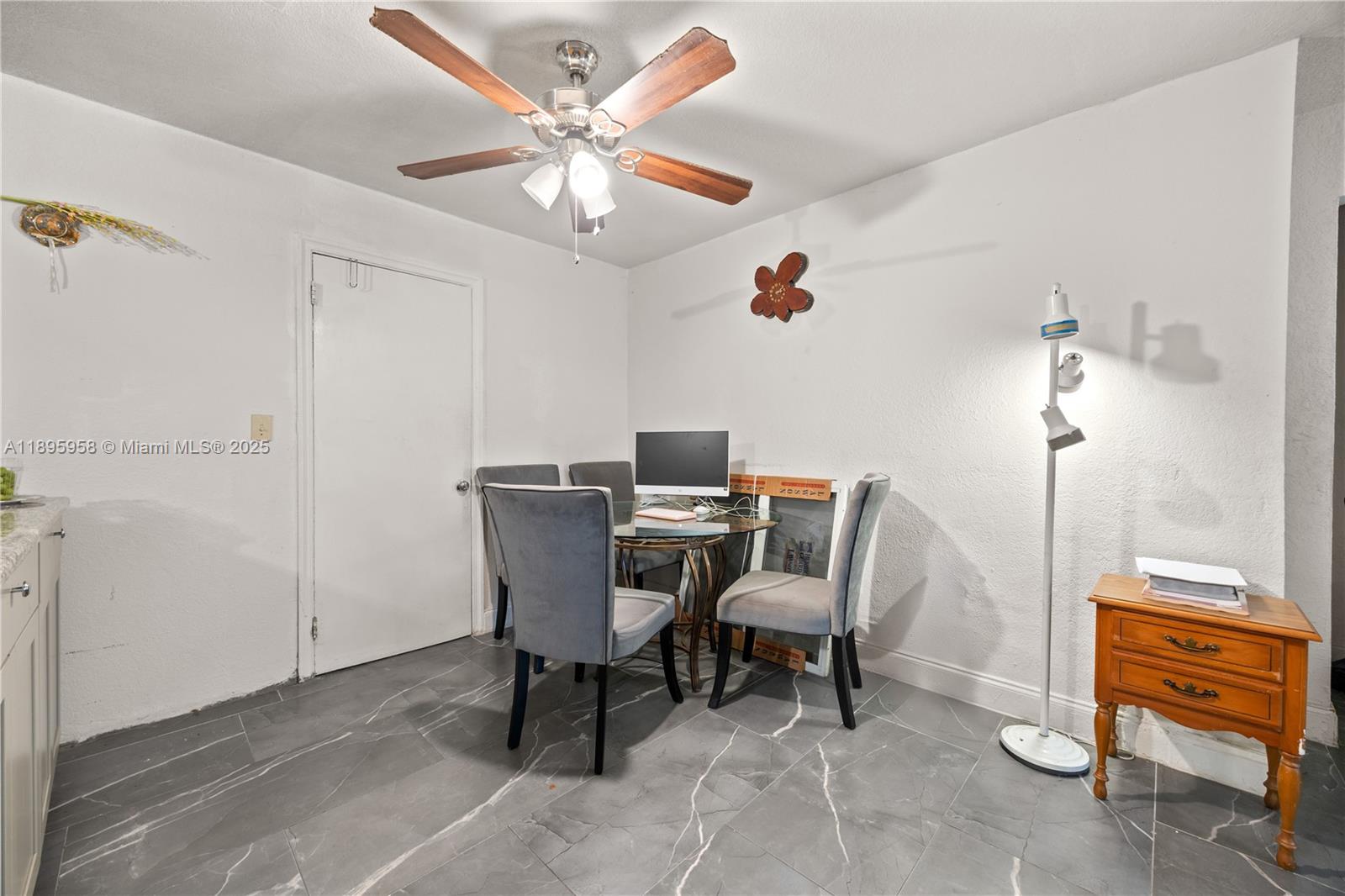 IRONS MANOR 5TH ADDN - Residential