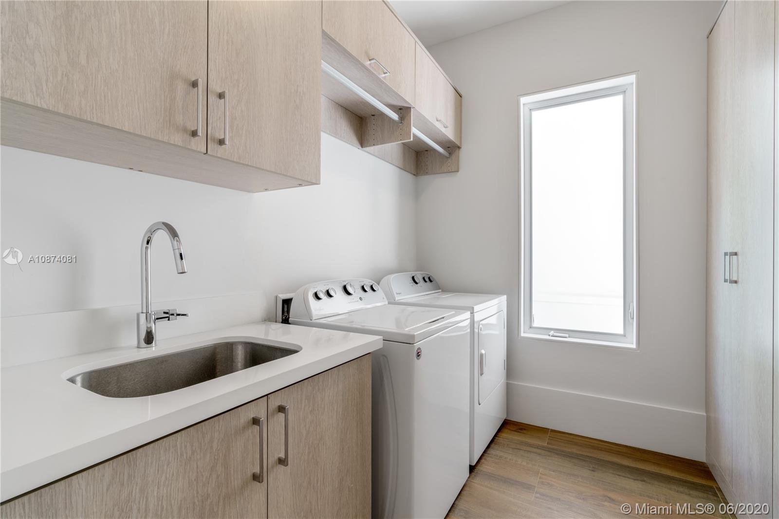 COLLINS ACRES - Residential