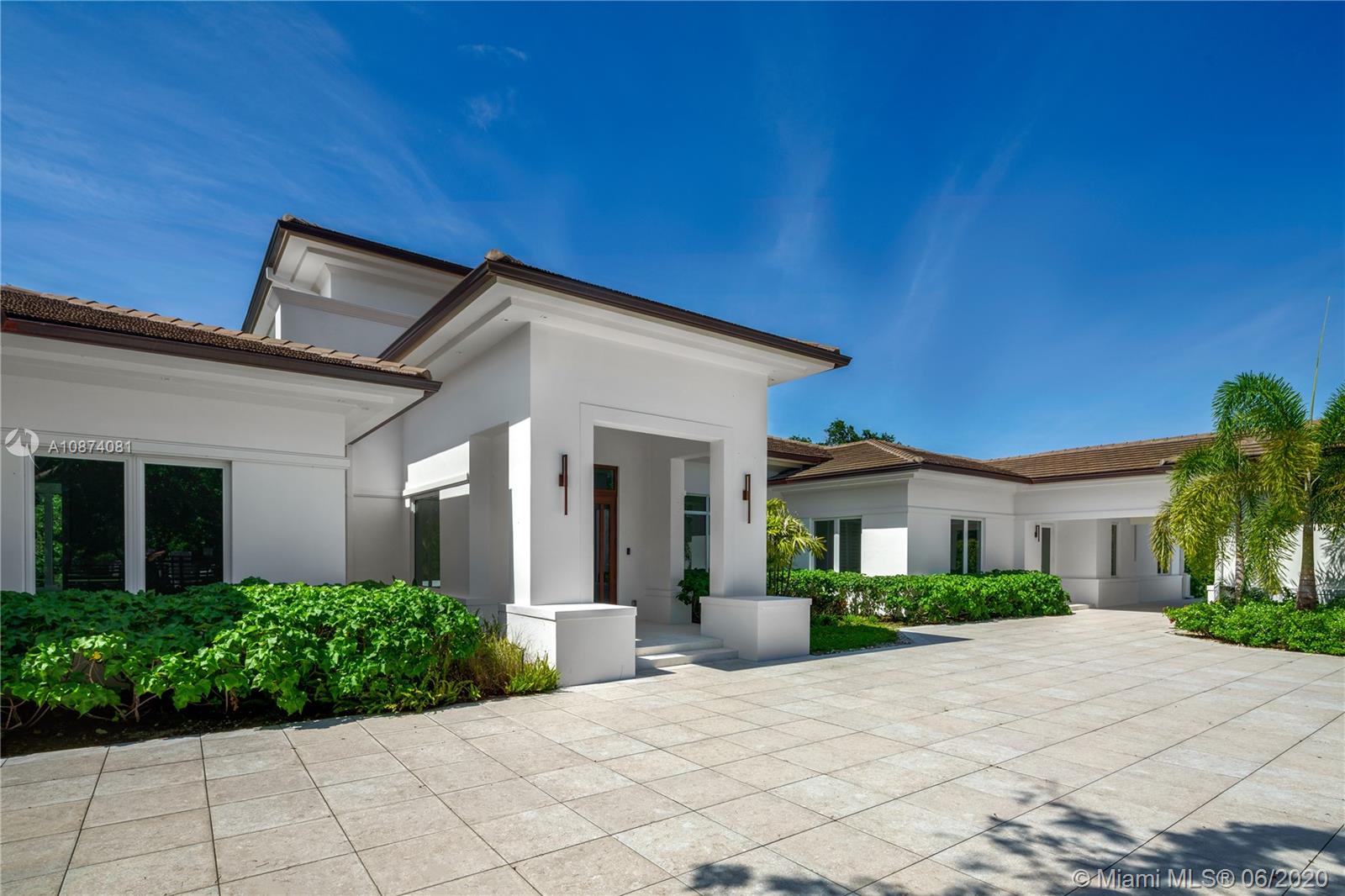 COLLINS ACRES - Residential