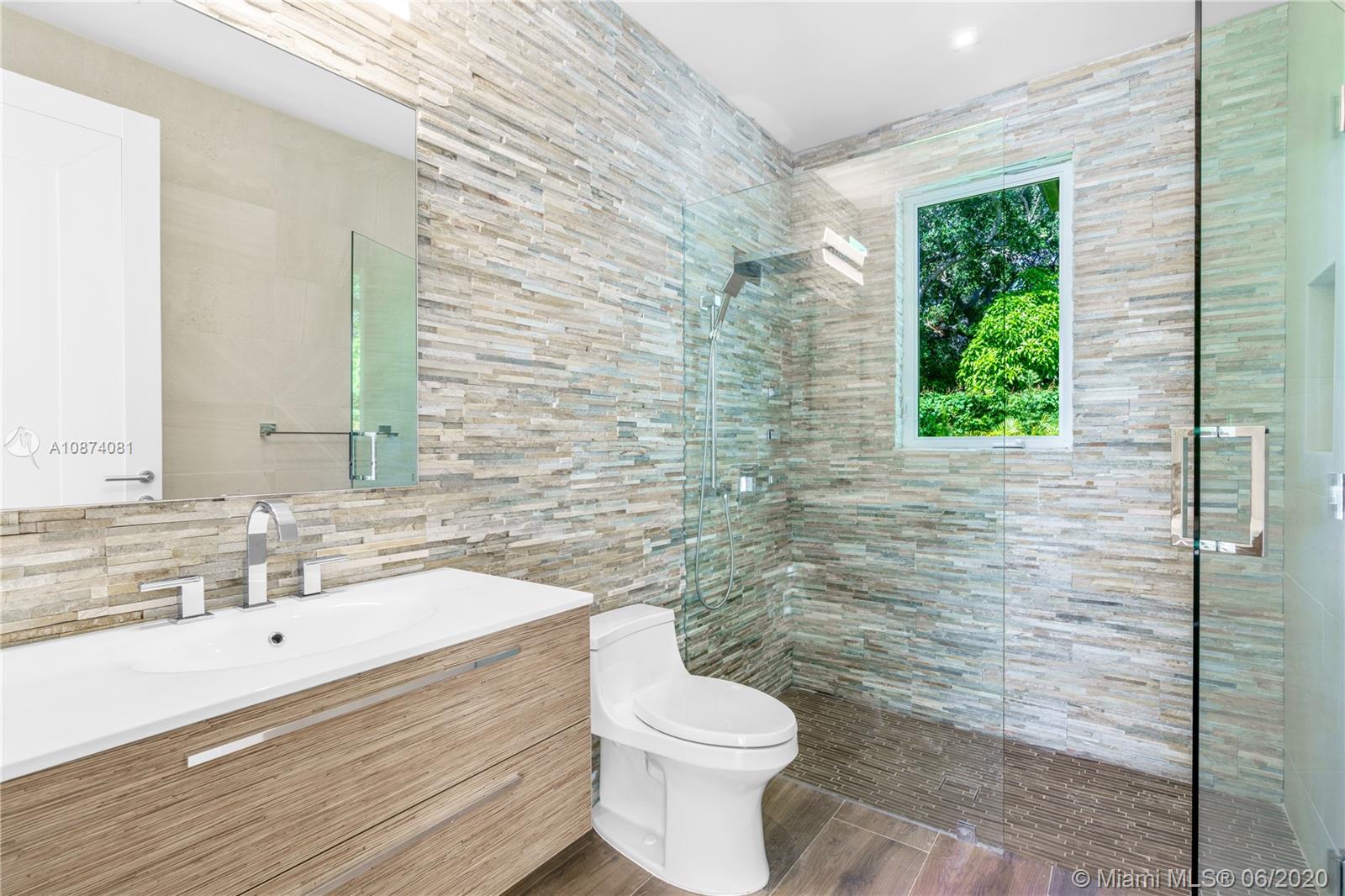 COLLINS ACRES - Residential