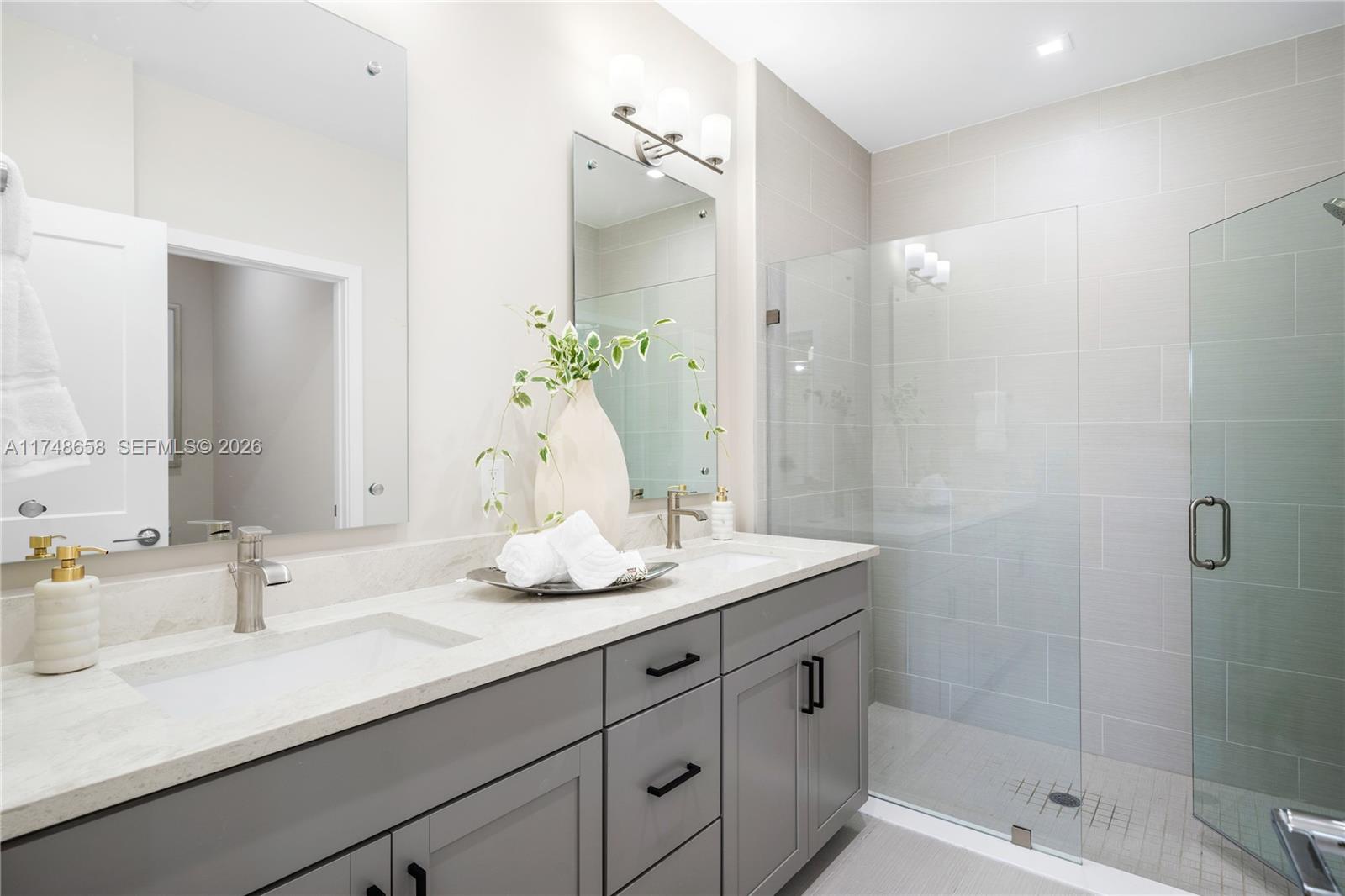 PARKWAY PRESERVE - Residential