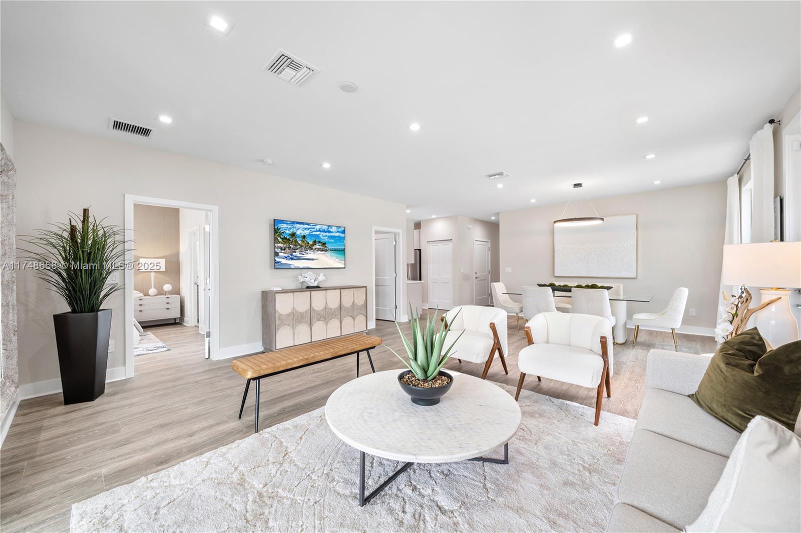 10906 Preachers Cove Lane
