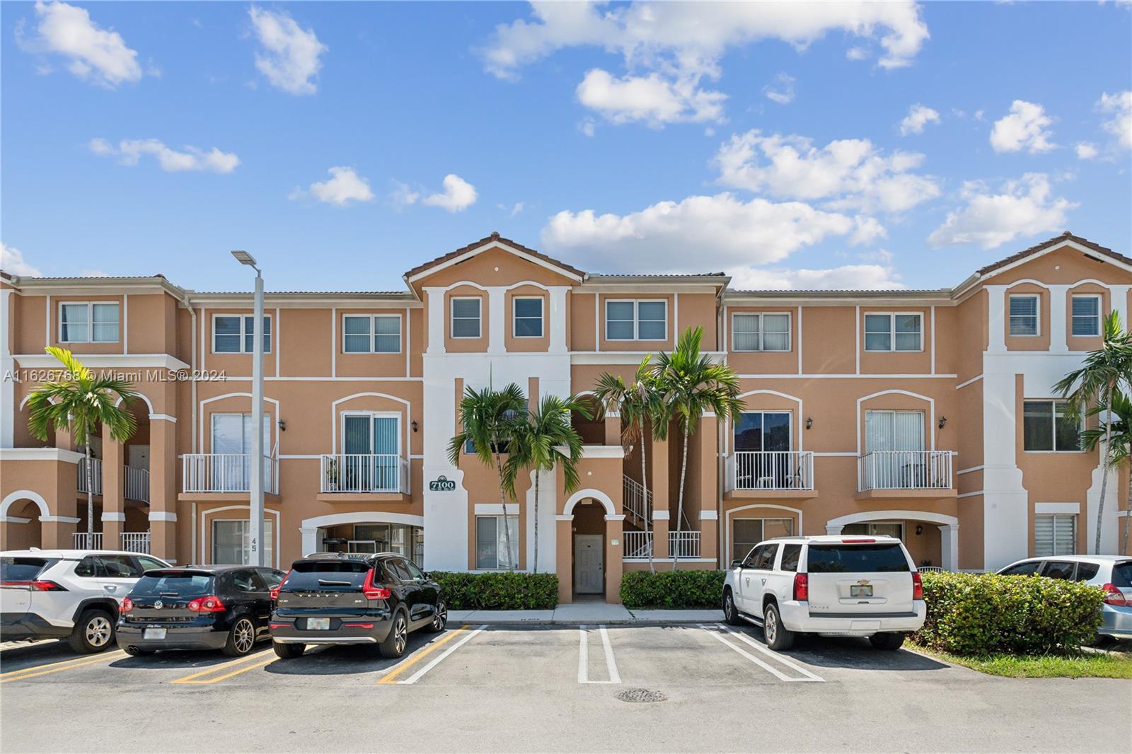 Property for Sale at 7100 Nw 177th St 211-14, Hialeah, Miami-Dade County, Florida - Bedrooms: 2 
Bathrooms: 3  - $350,000