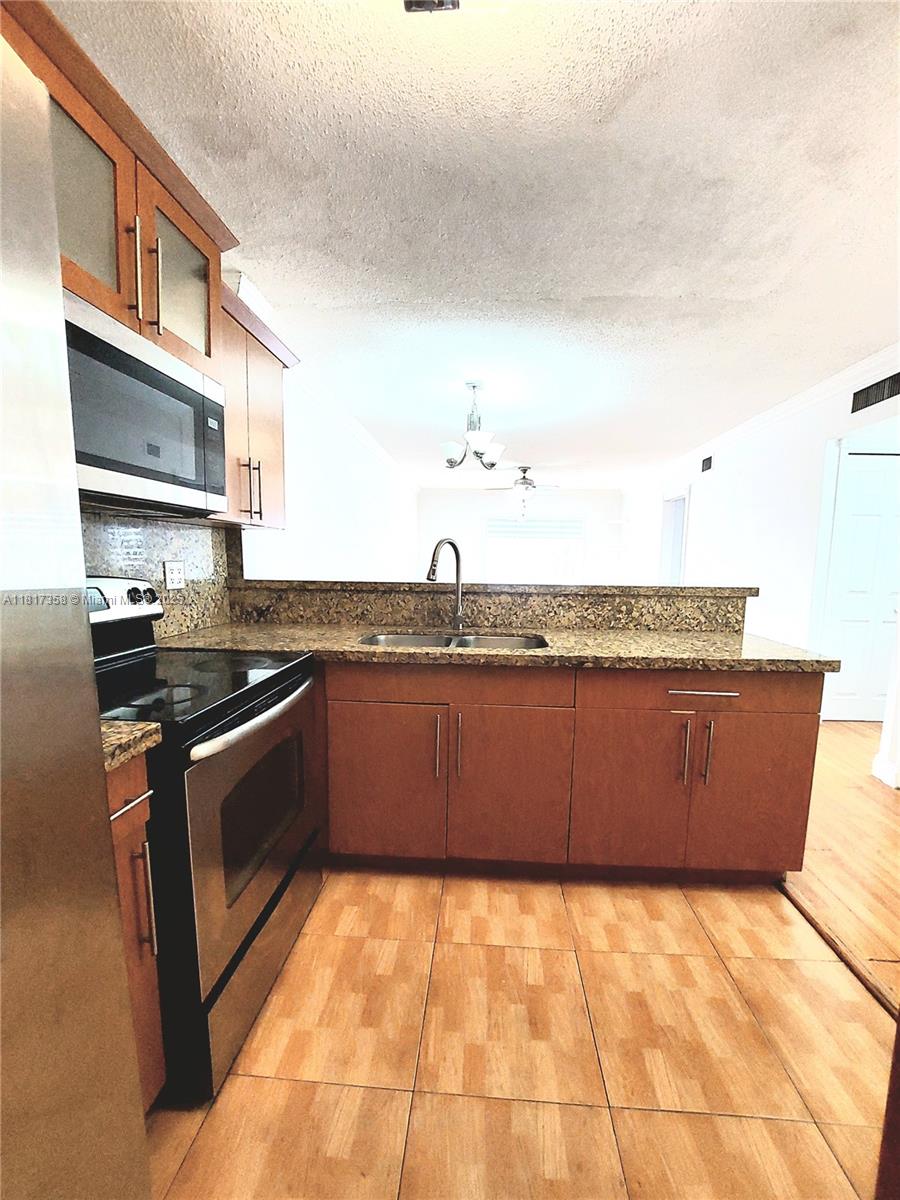 110 Royal Palm Rd 309