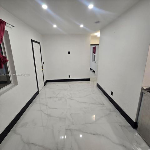 77 NW 51st St Rear Miami FL 33127