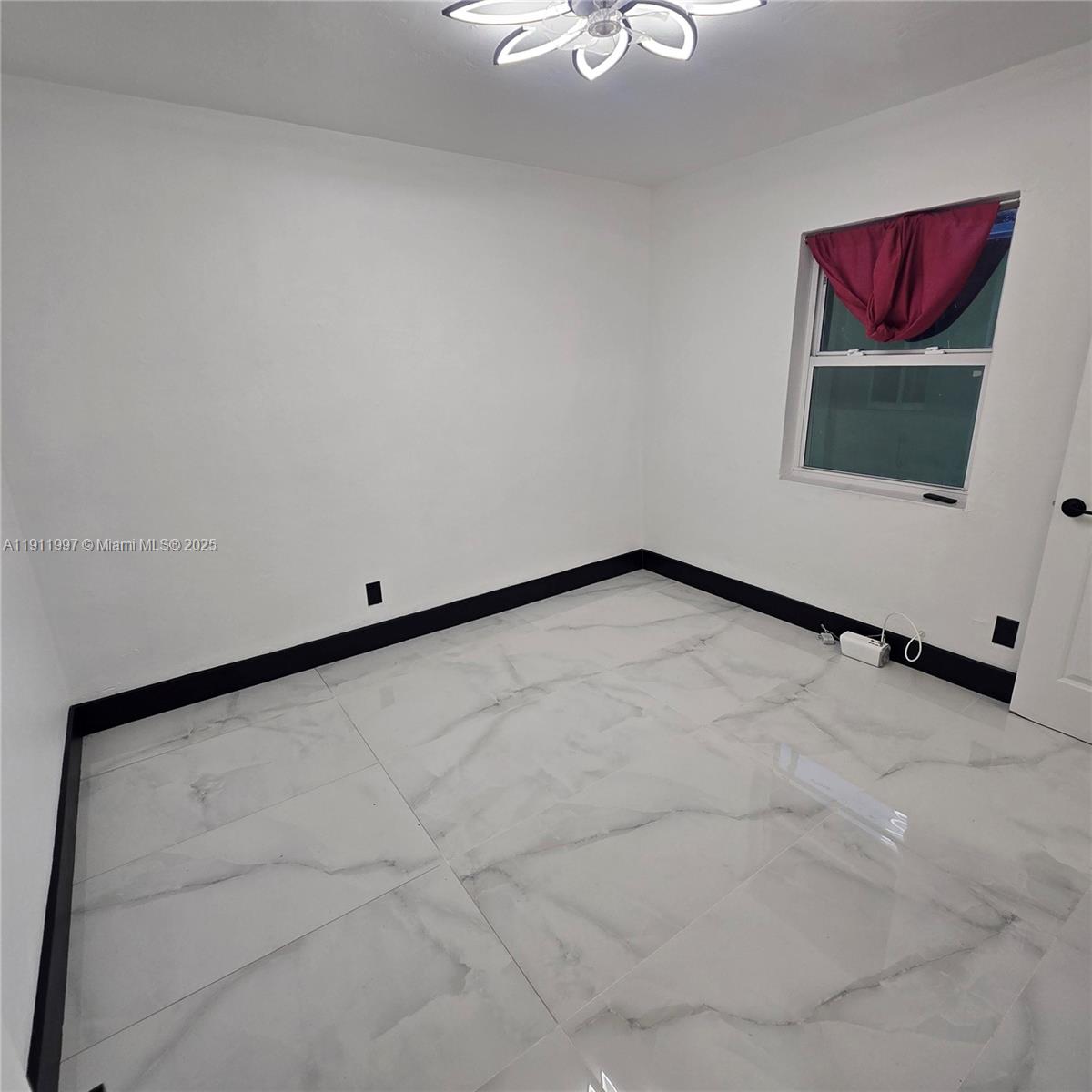 RAILWAY SHOPS ADDN 2ND AM - Residential Lease