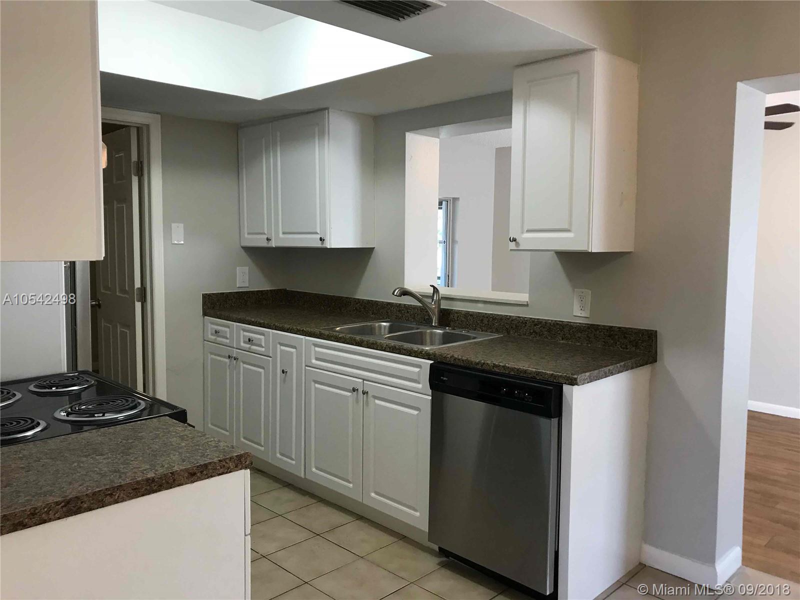 KENDALL GREEN SEC C - Residential Lease