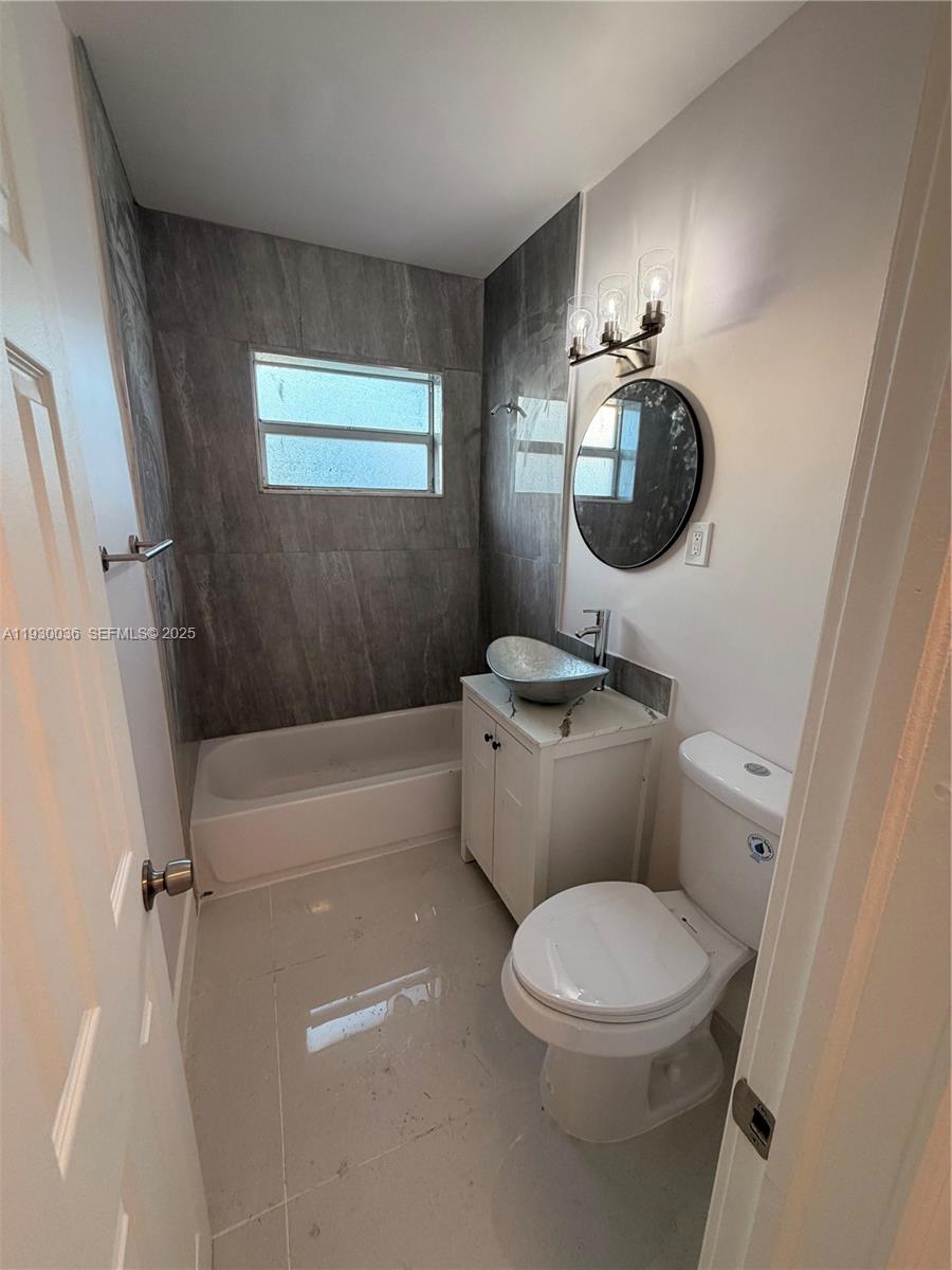 BOULEVARD GARDENS FIRST A - Residential