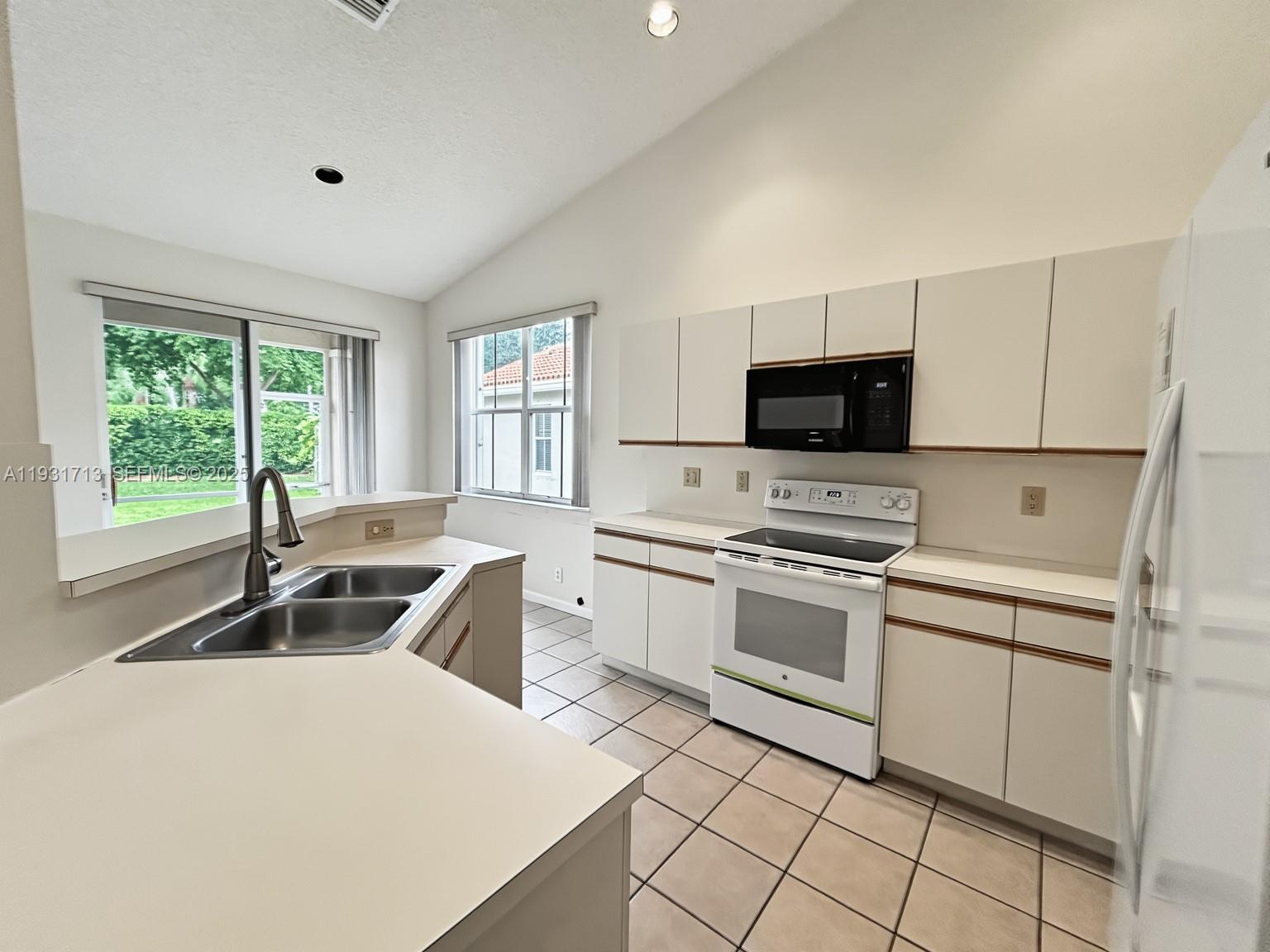 SECTOR 3 - PARCELS C D E - Residential