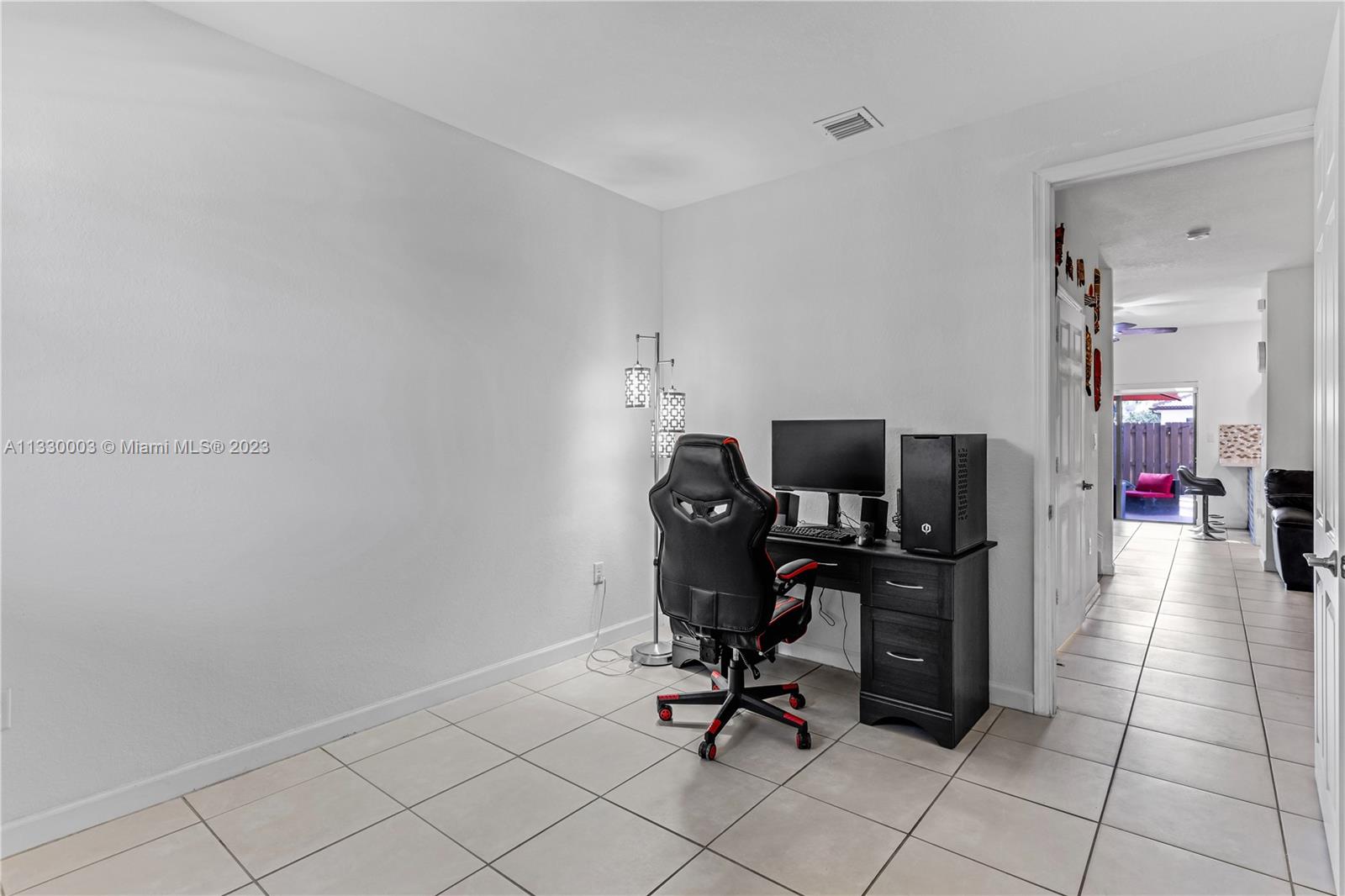 BAYWINDS OF GALAPAGOS FIR - Residential