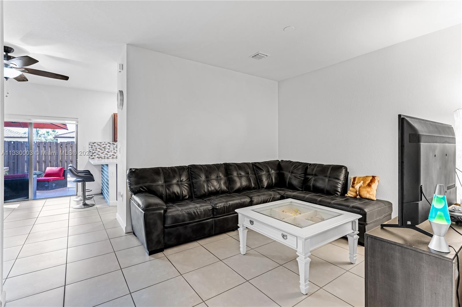 BAYWINDS OF GALAPAGOS FIR - Residential