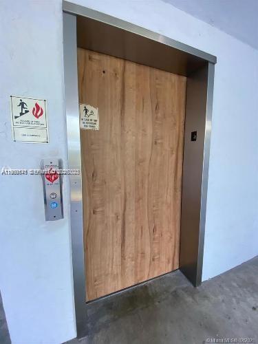 LAKESHORE AT UNIVERSITY P - Residential Lease