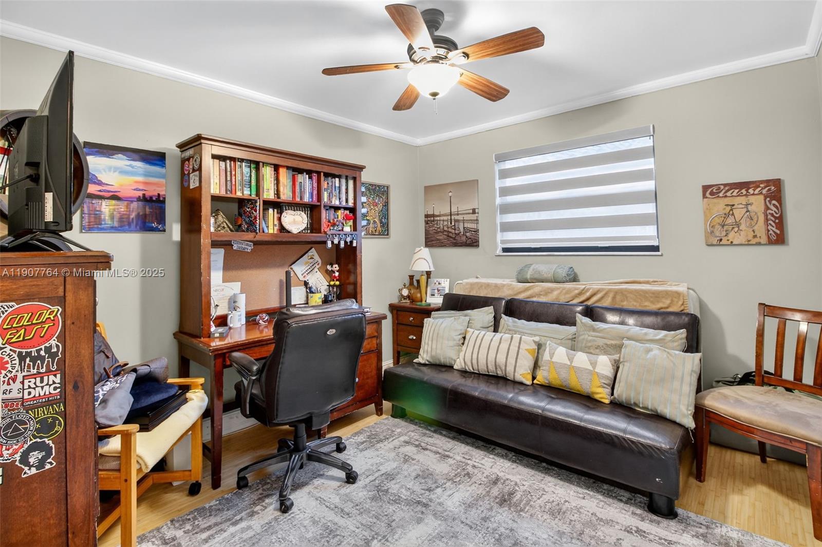 MIAMI LAKES-LAKE GLENN EL - Residential