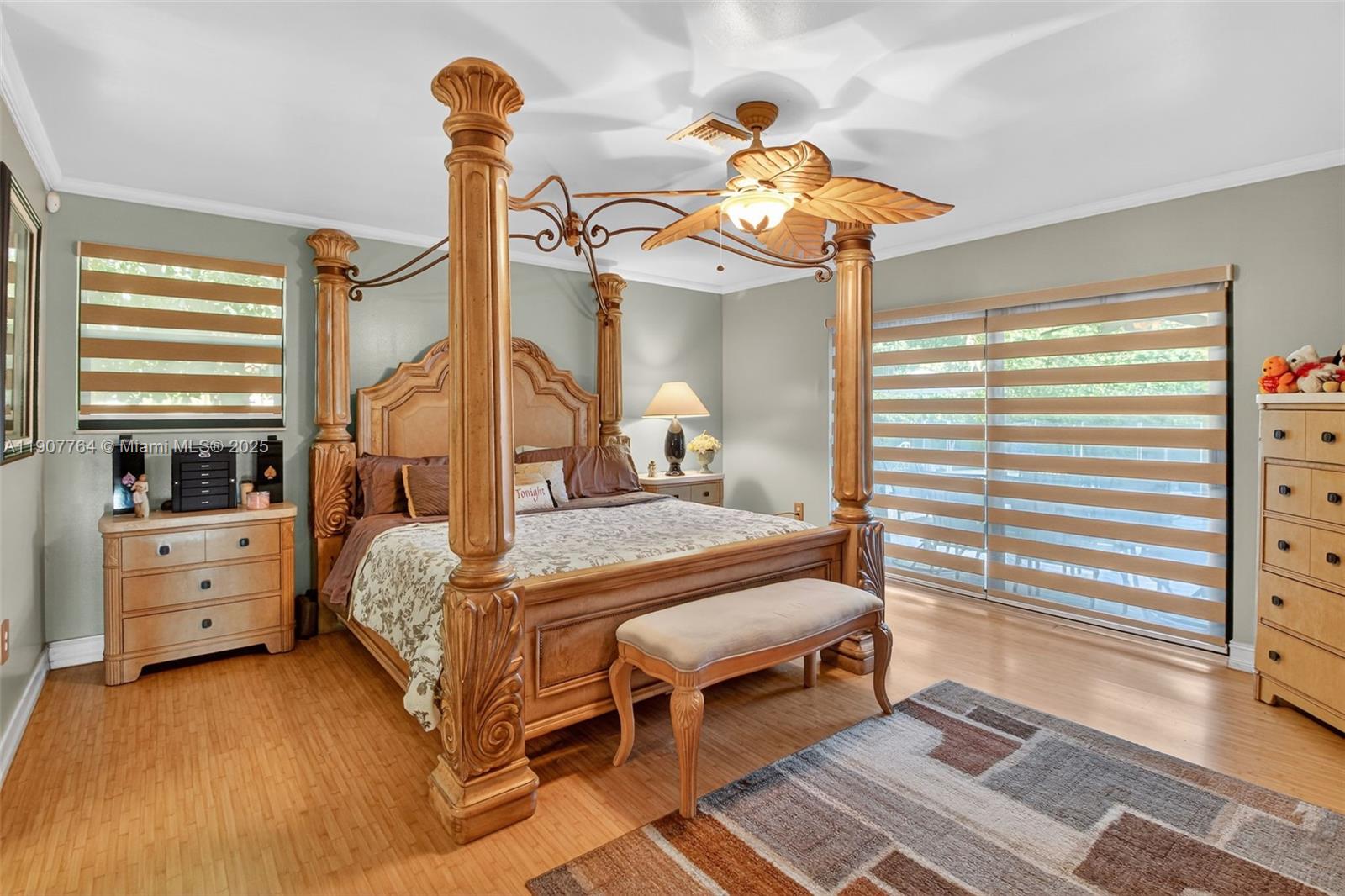 MIAMI LAKES-LAKE GLENN EL - Residential