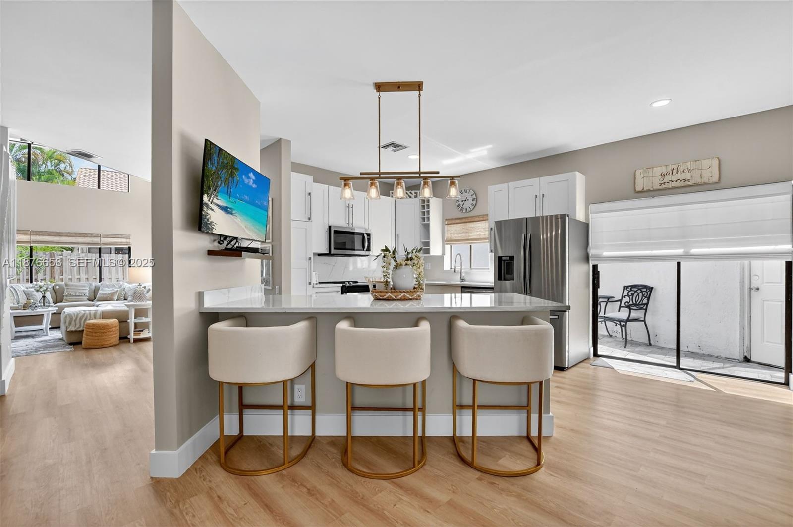 WIMBLEDON VILLAS OF VIA V - Residential