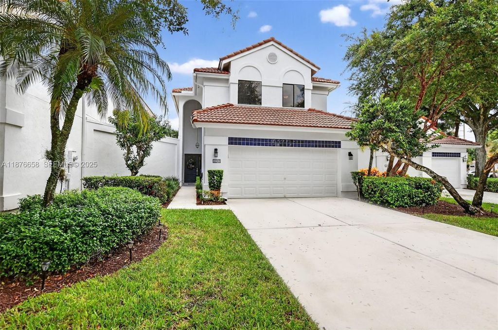 Photo of 21707 Cromwell Cir, Boca Raton, FL 33486 (MLS # A11876658)