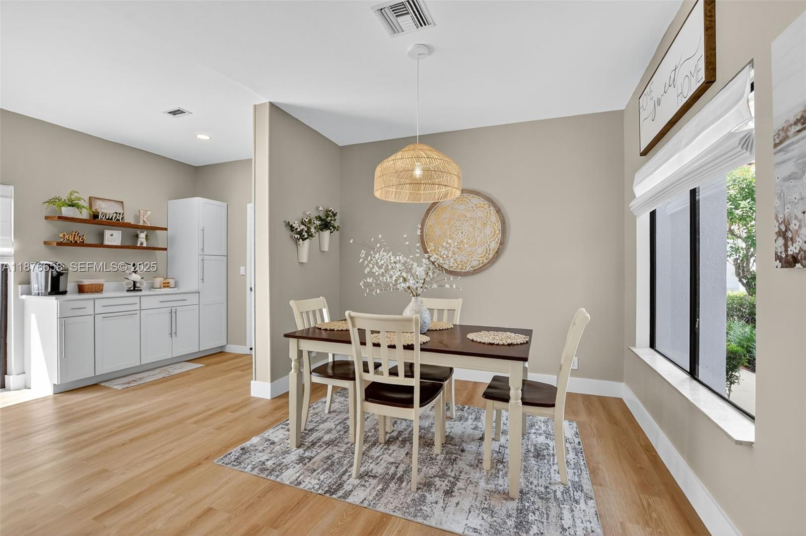 WIMBLEDON VILLAS OF VIA V - Residential