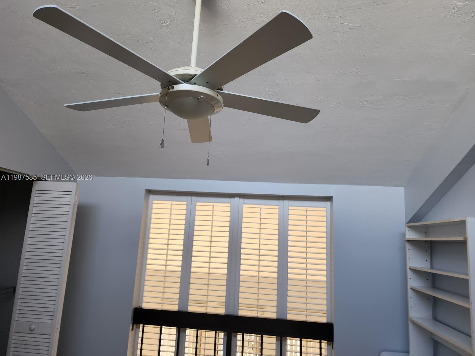 VILLAGE TOWNHOUSES - Residential Lease