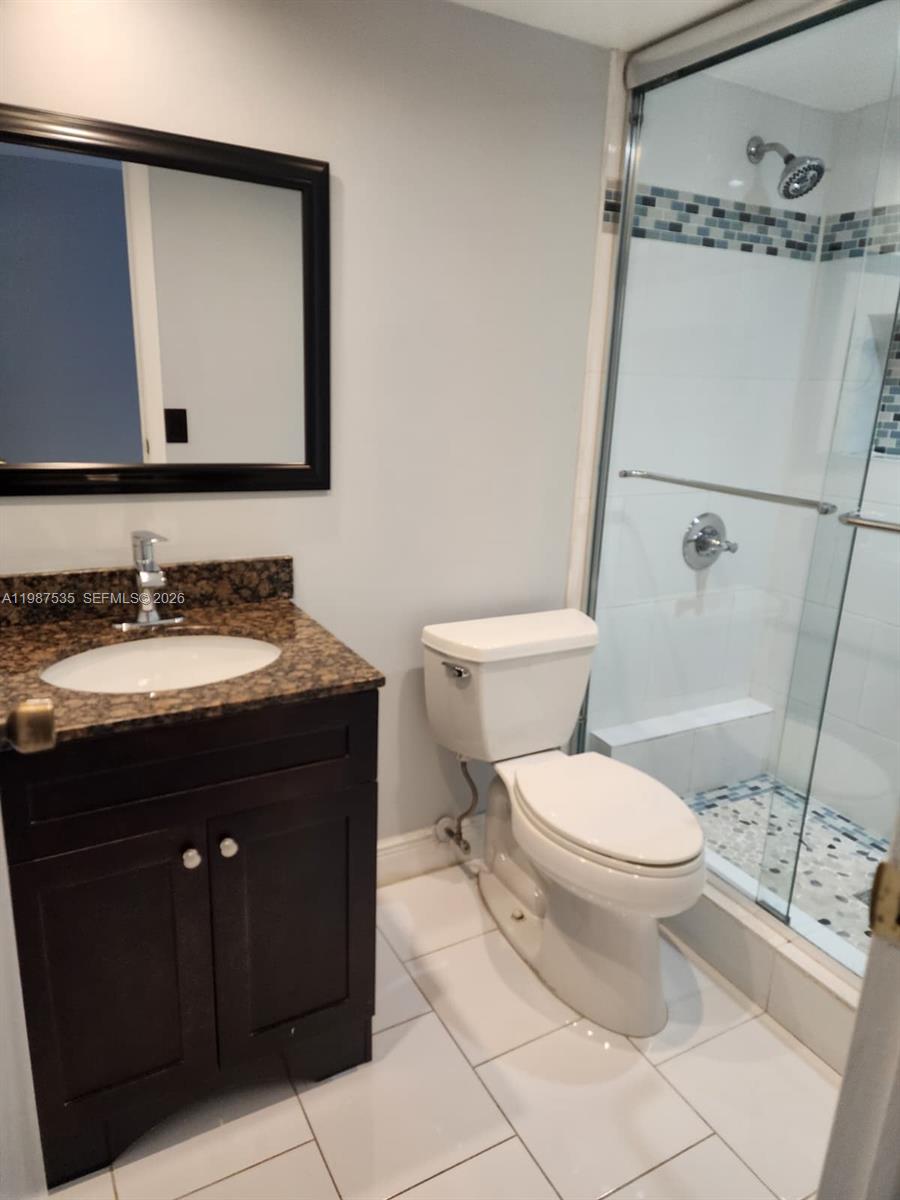 VILLAGE TOWNHOUSES - Residential Lease