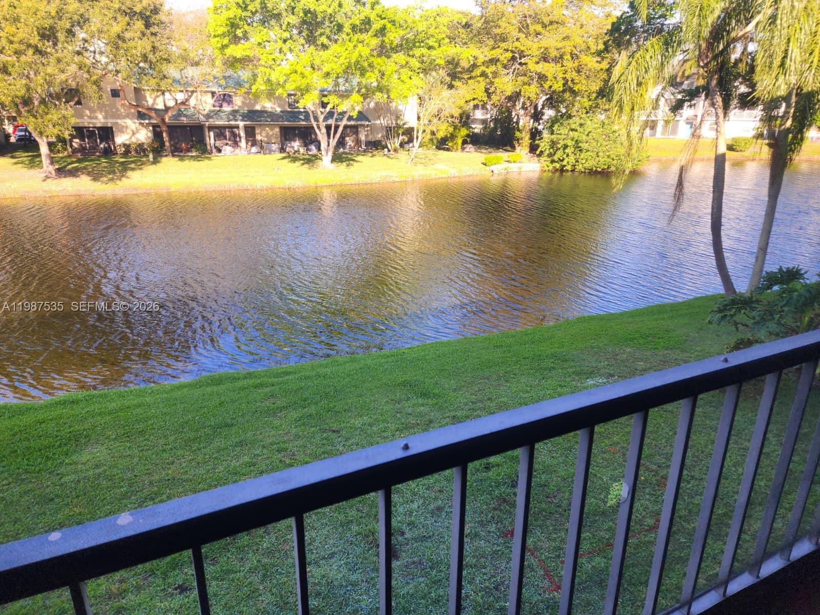 VILLAGE TOWNHOUSES - Residential Lease