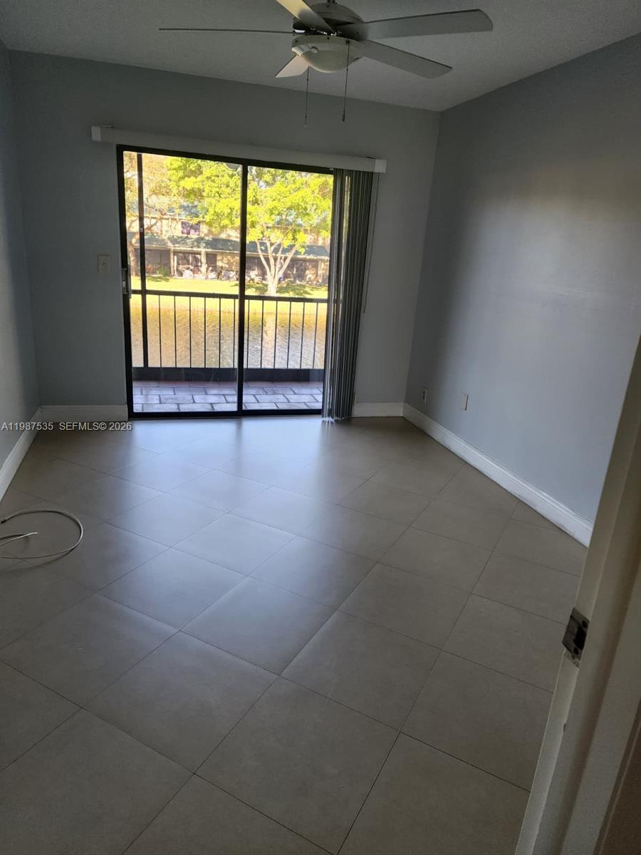 VILLAGE TOWNHOUSES - Residential Lease