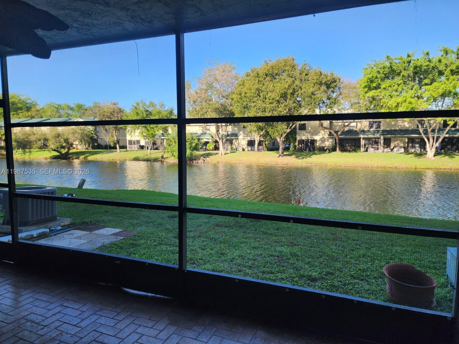 VILLAGE TOWNHOUSES - Residential Lease