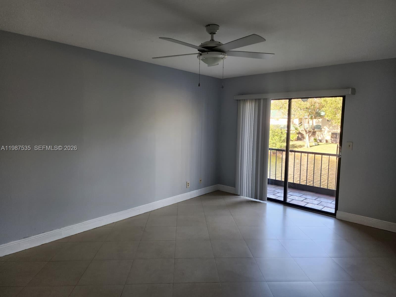 VILLAGE TOWNHOUSES - Residential Lease