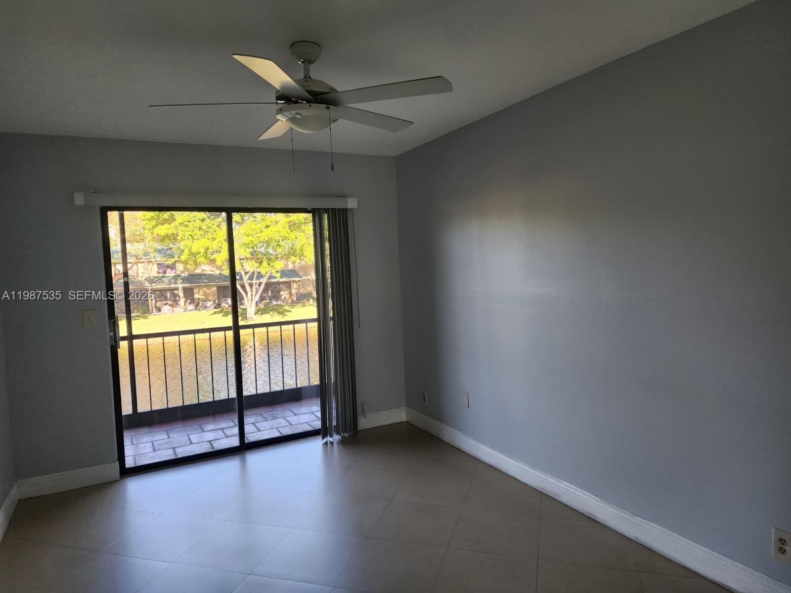 VILLAGE TOWNHOUSES - Residential Lease