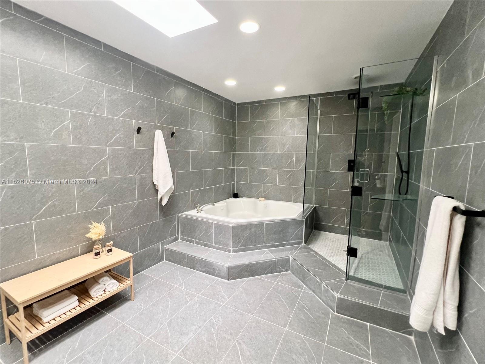EASTERN SHORES - Residential Lease