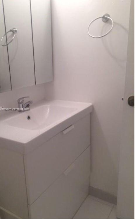 FOUR AMBASSADOR CONDO - Residential Lease