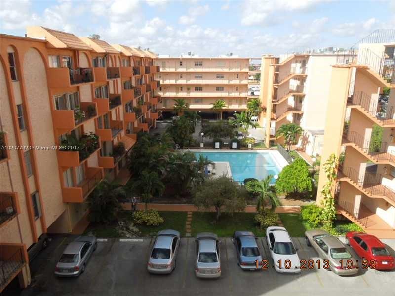 Spacious 3 bedroom 2 bathroom condo near Westland mall in Hialeah. Conveniently located near shops, restaurants and expressway. Washer and dryer in unit, very well taken care of. Available 2/1/17.