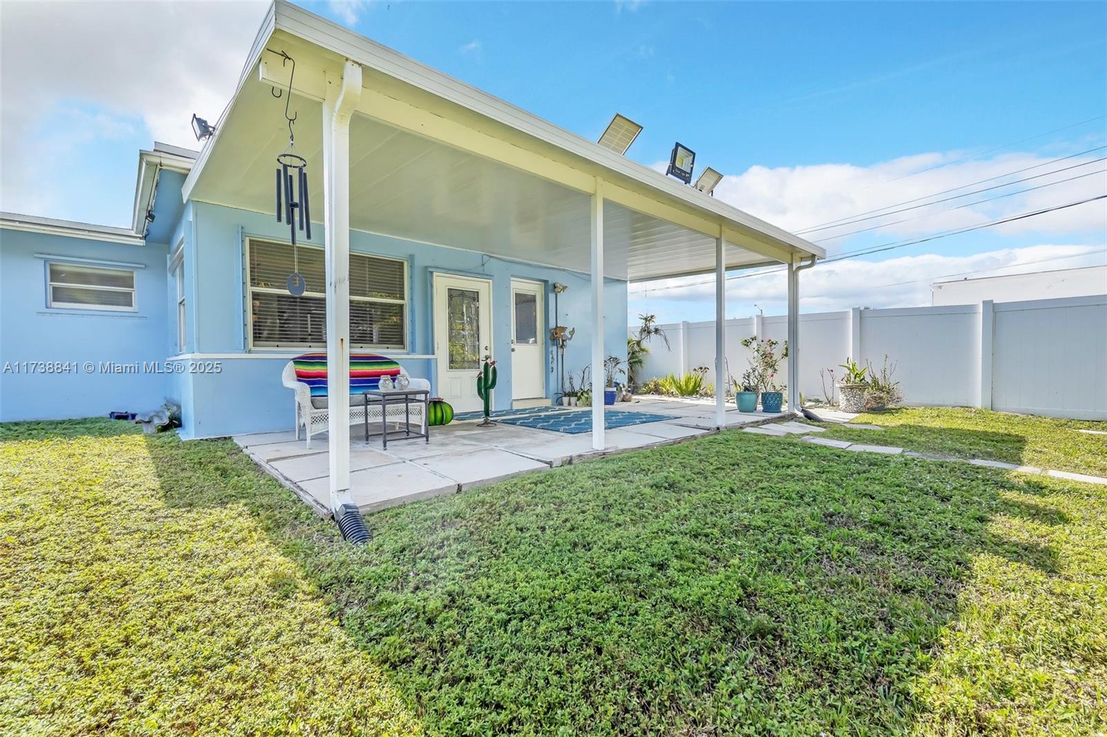 LLOYD ESTATES - Residential