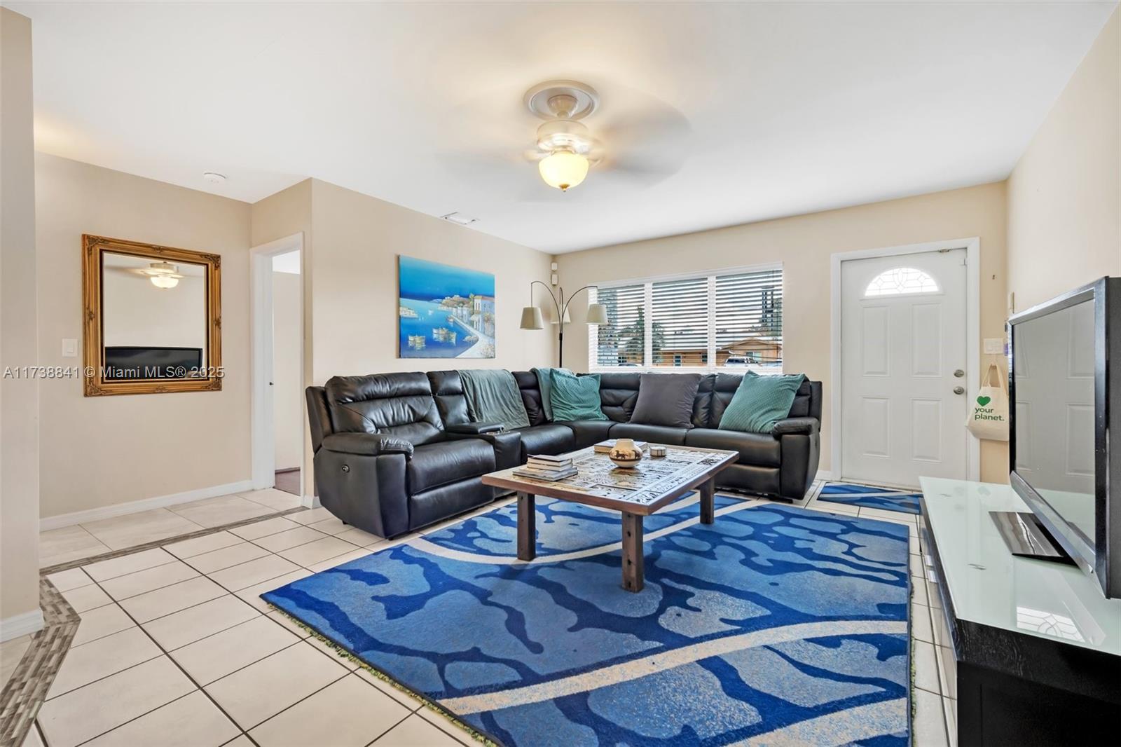LLOYD ESTATES - Residential