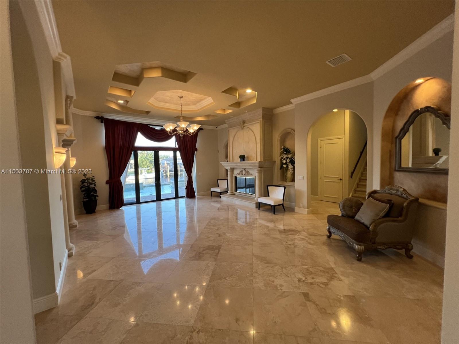 CORAL KEY VILLAS 6TH SEC - Residential