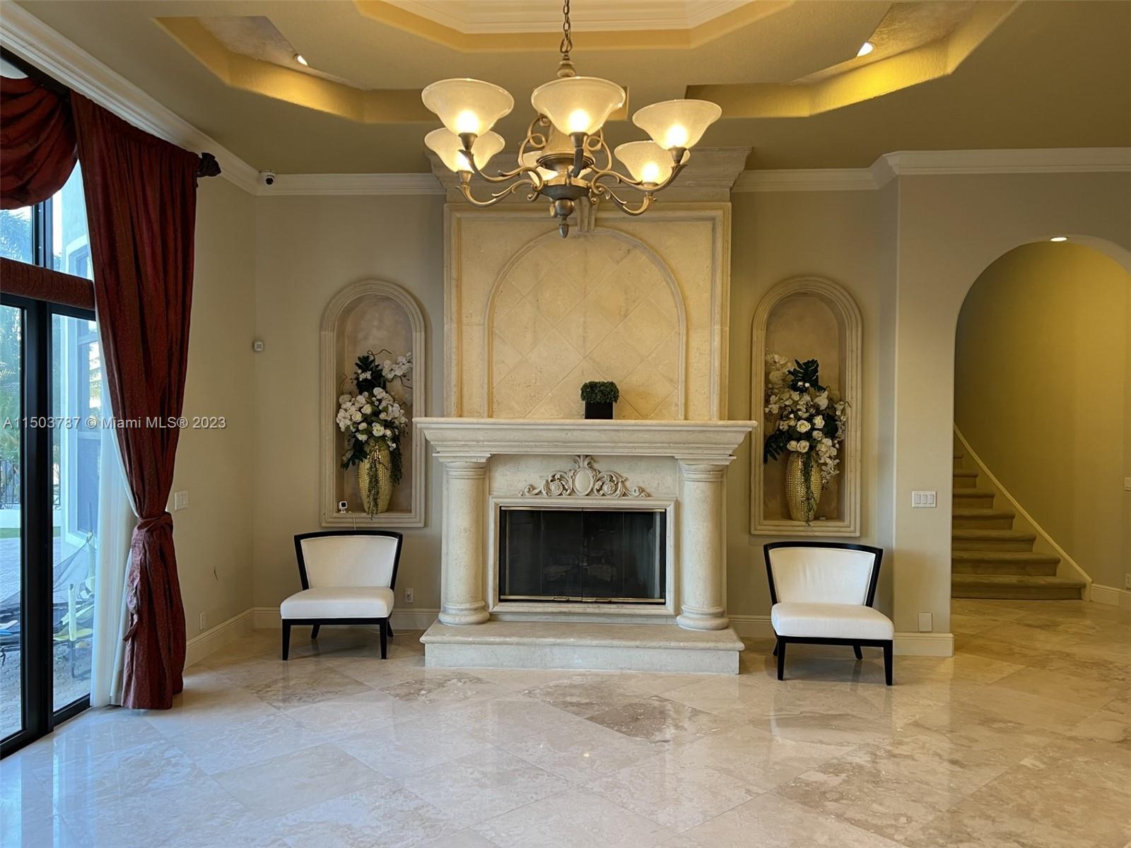 CORAL KEY VILLAS 6TH SEC - Residential