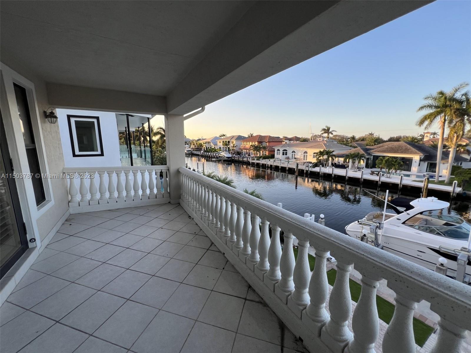 CORAL KEY VILLAS 6TH SEC - Residential