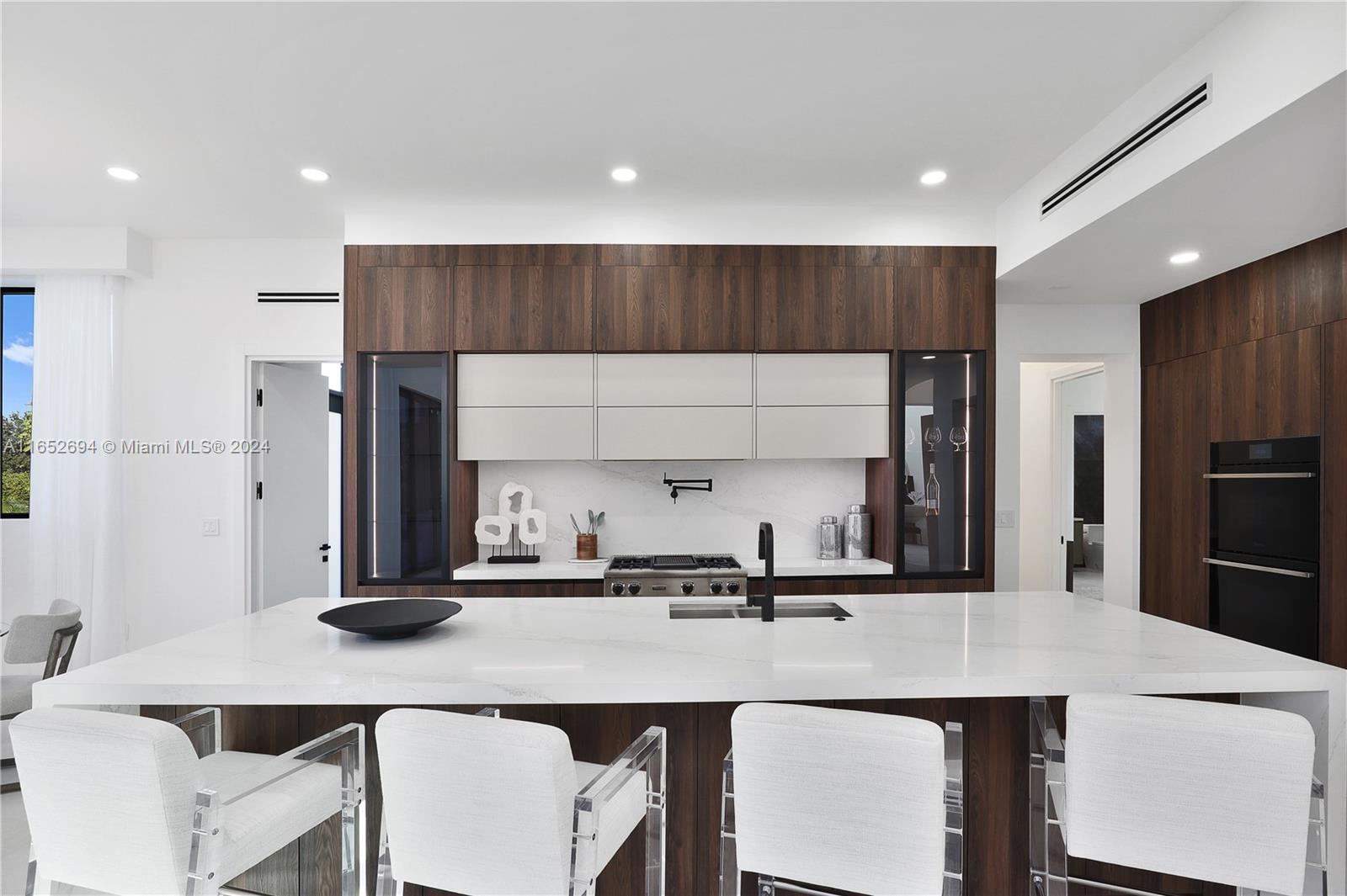 Pacific Acres - Residential