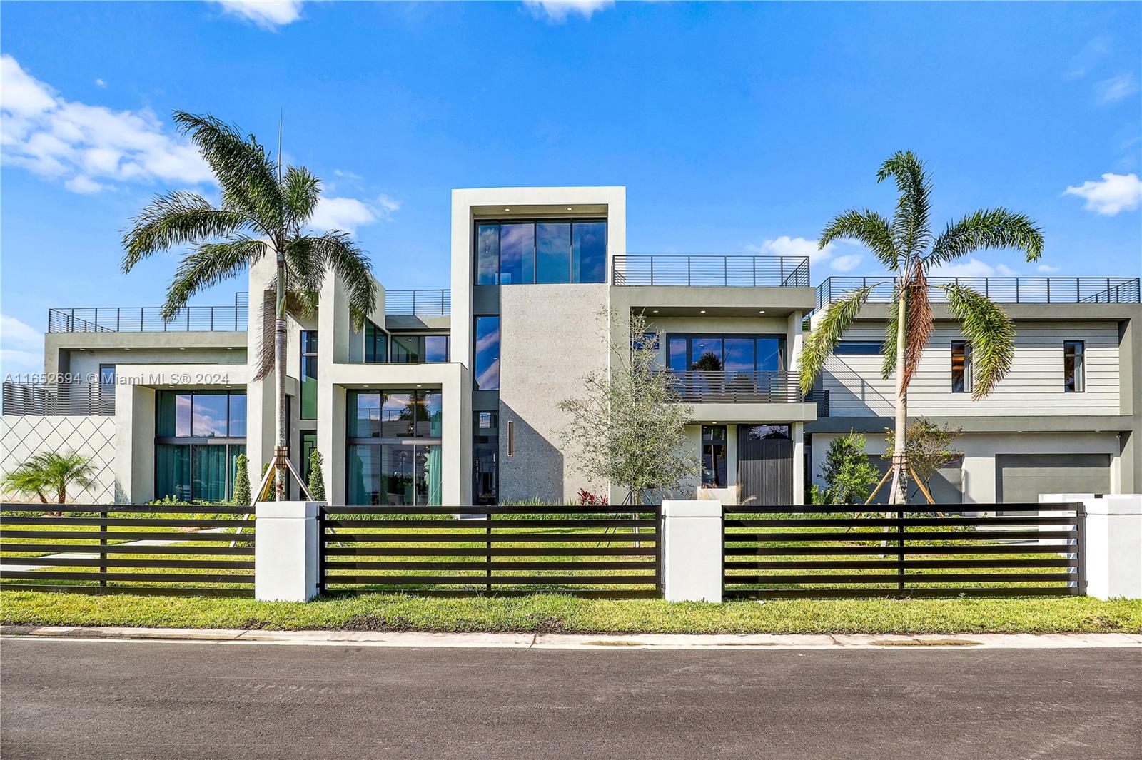 2311 SW 108th Ter