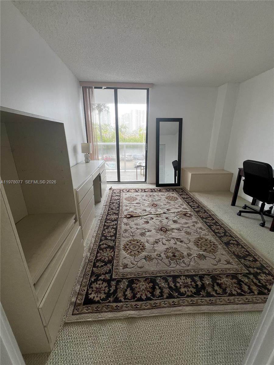 FLAMENCO CONDO TOWER I - Residential