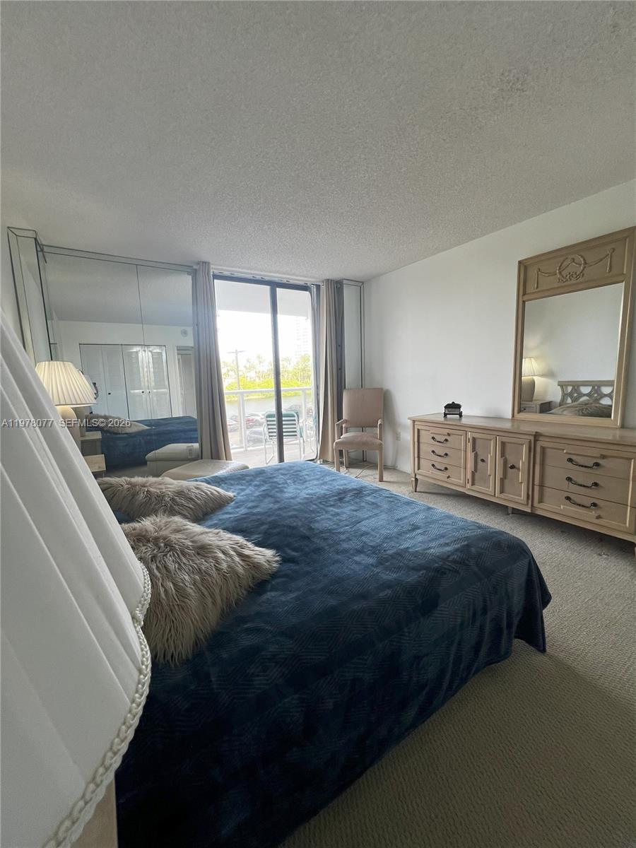 FLAMENCO CONDO TOWER I - Residential