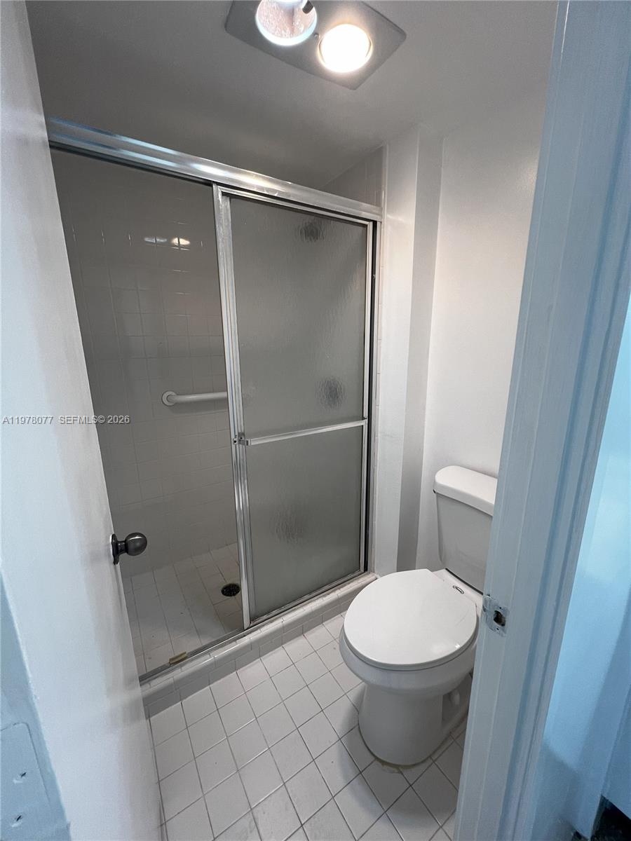 FLAMENCO CONDO TOWER I - Residential