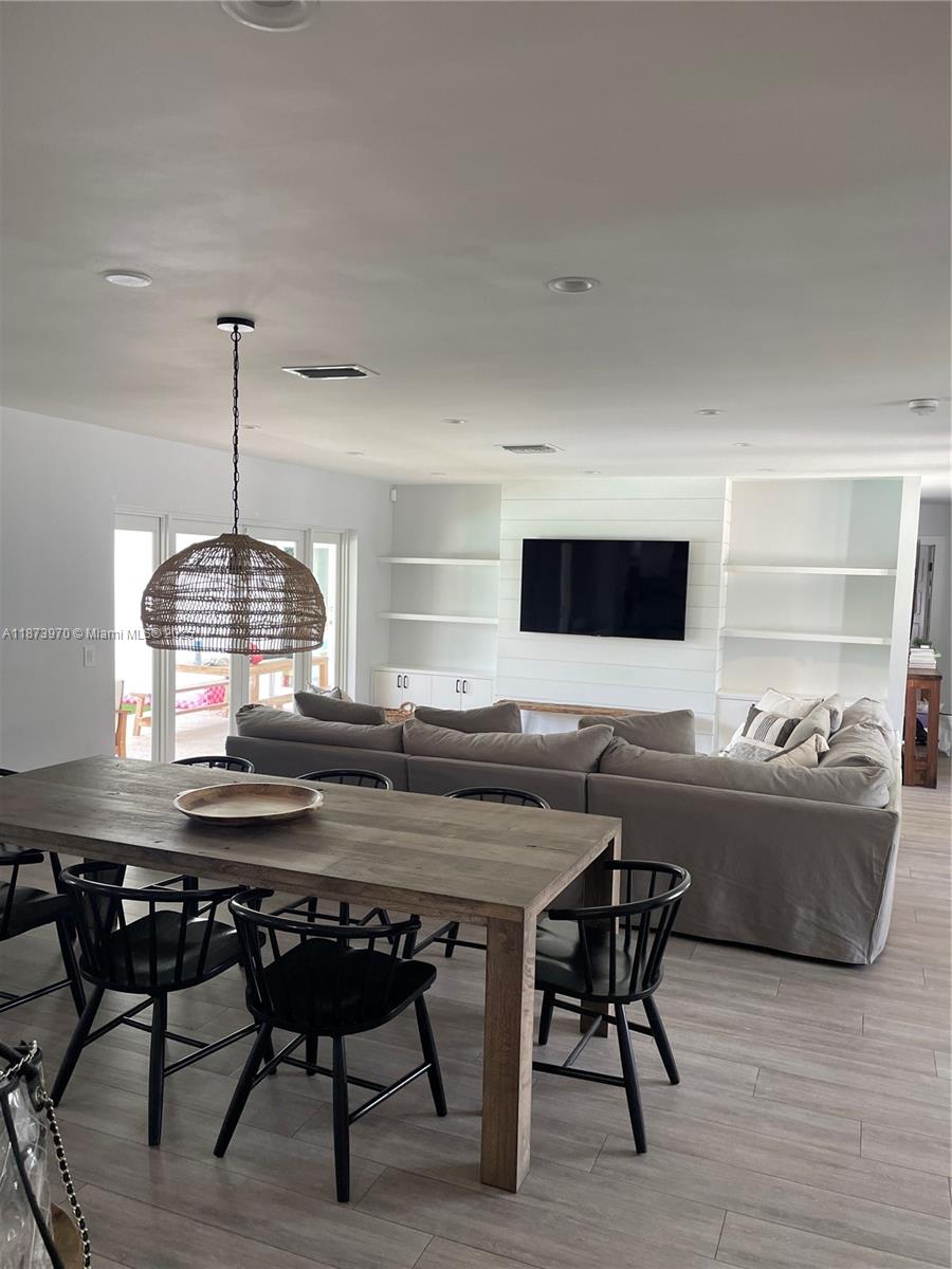 DAN-MAR HEIGHTS - Residential