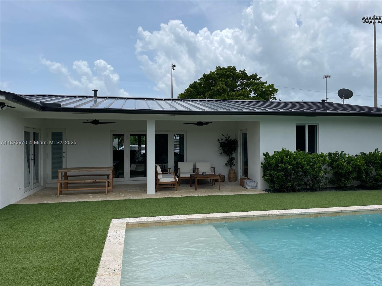 DAN-MAR HEIGHTS - Residential