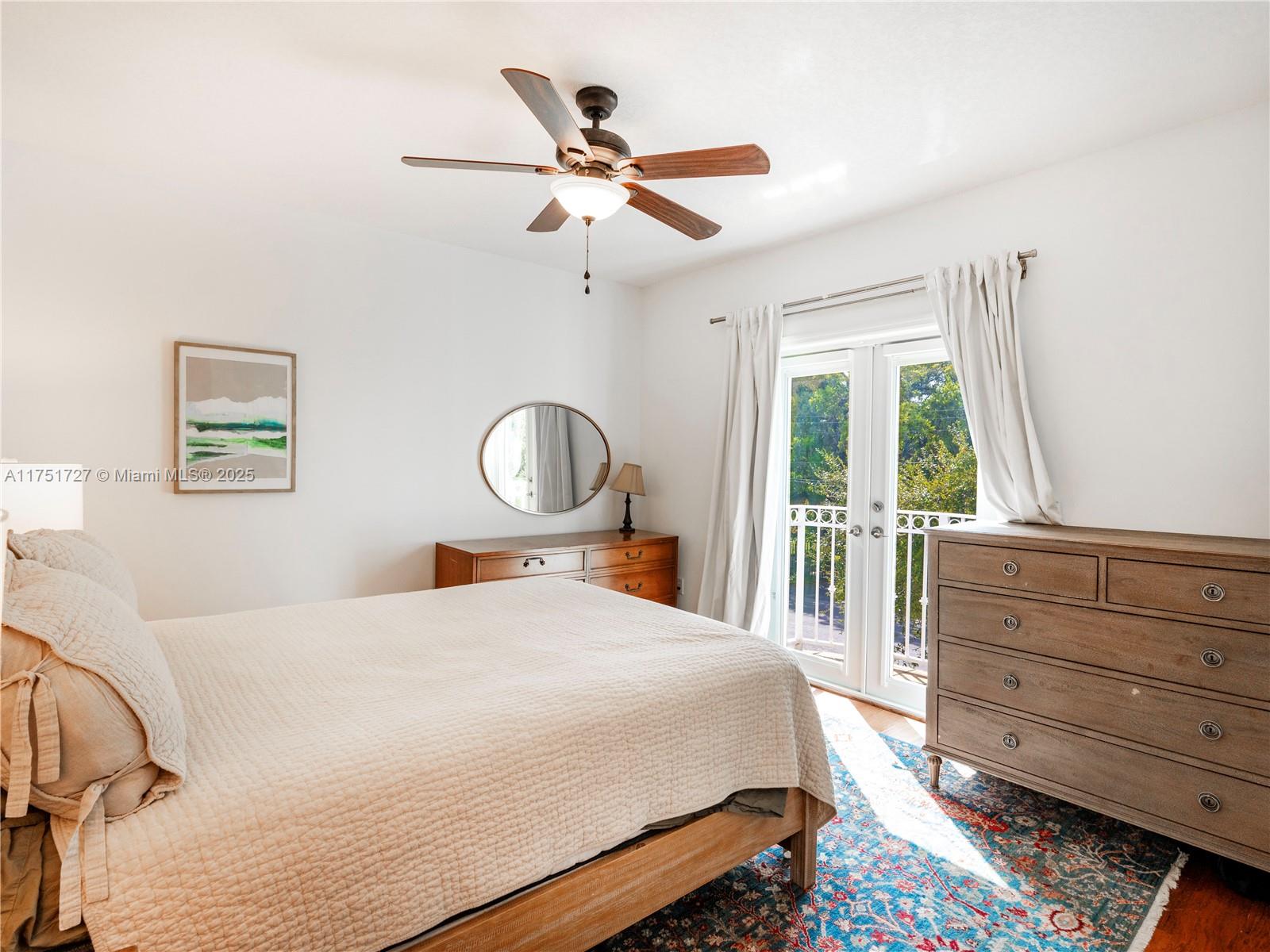 HIBISCUS GARDENS CONDO - Residential