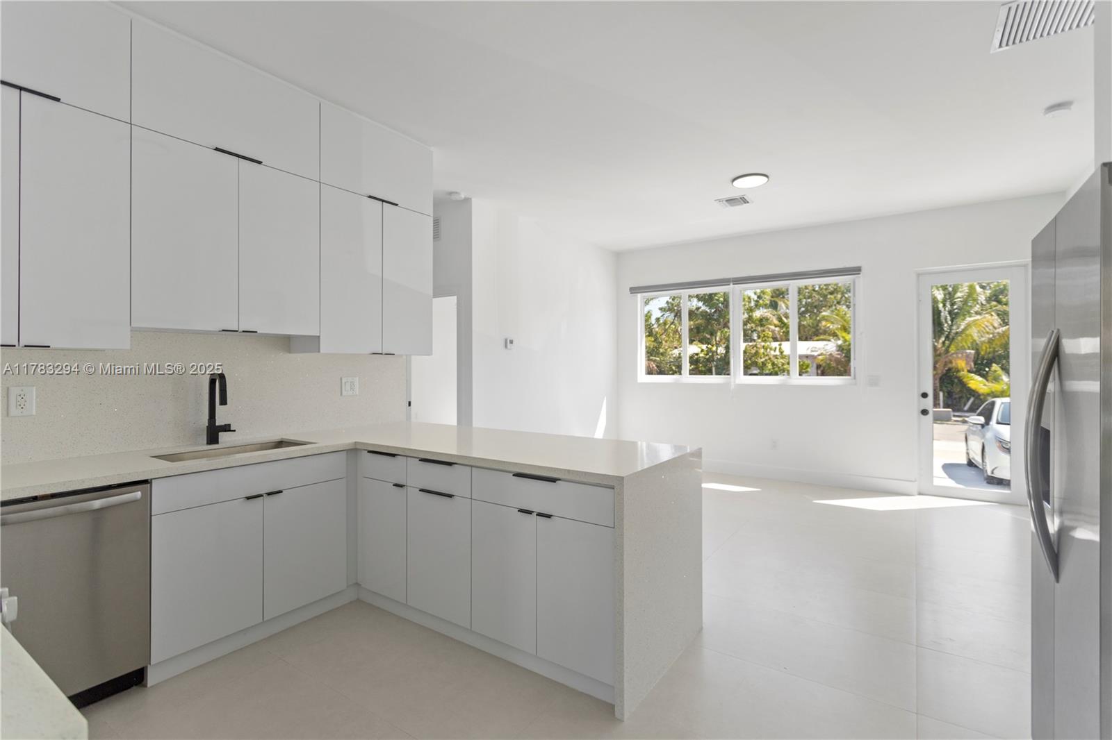 BROADVIEW PARK SEC 3 - Residential