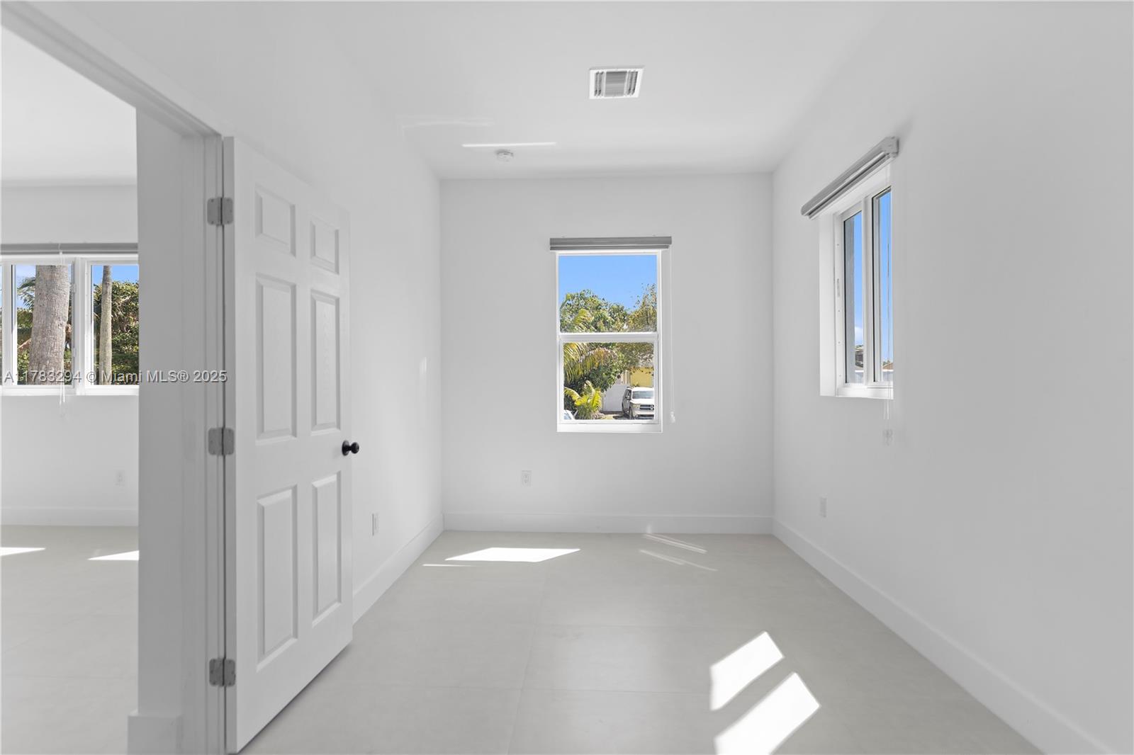 BROADVIEW PARK SEC 3 - Residential