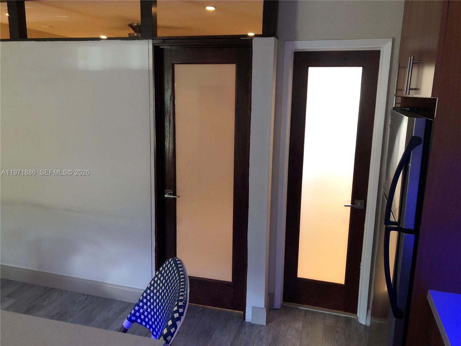 EL SOL AT MAIN STREET CON - Residential