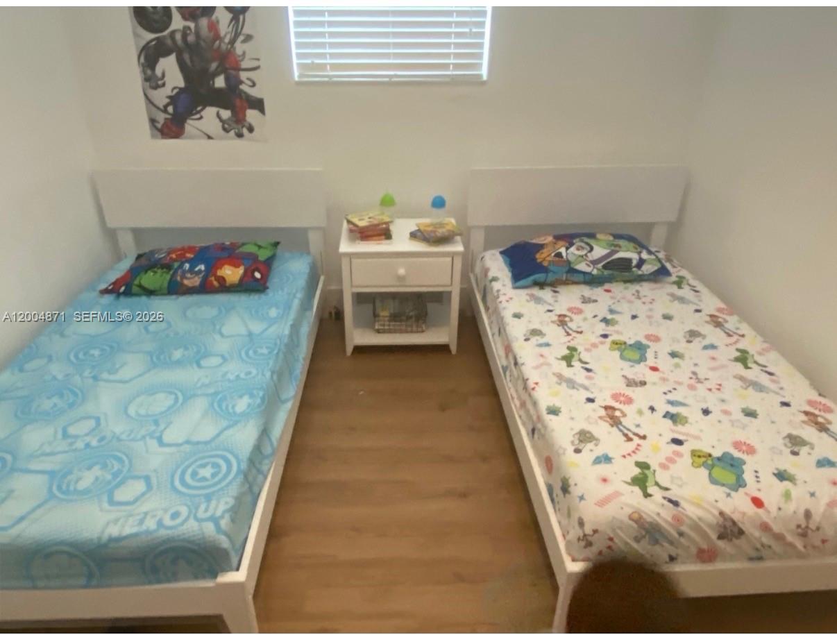 FAIRLAWN ESTS 1ST ADDN - Residential Lease